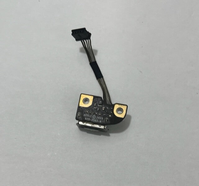 Apple MacBook Pro 15" A1286 Mid 2009 DC Power in Jack