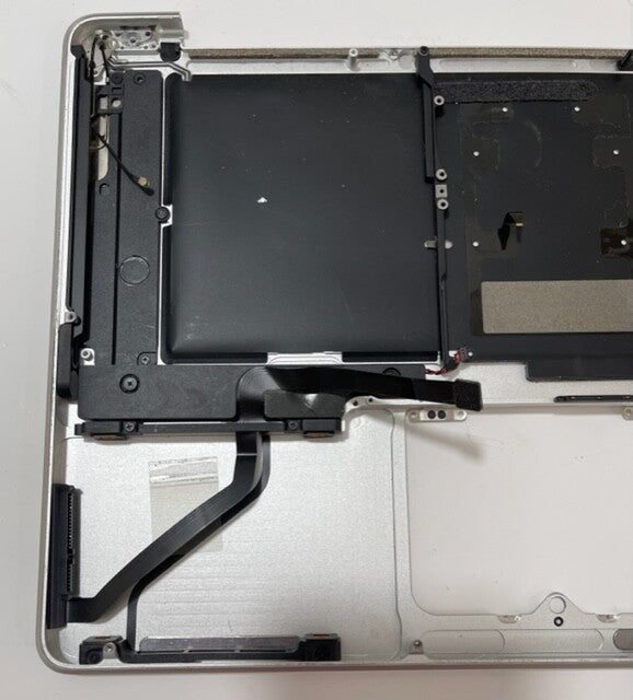 Apple MacBook Pro A1286 2011 EMC 2417 Palmrest, Speakers, Keyboard UK LayOut