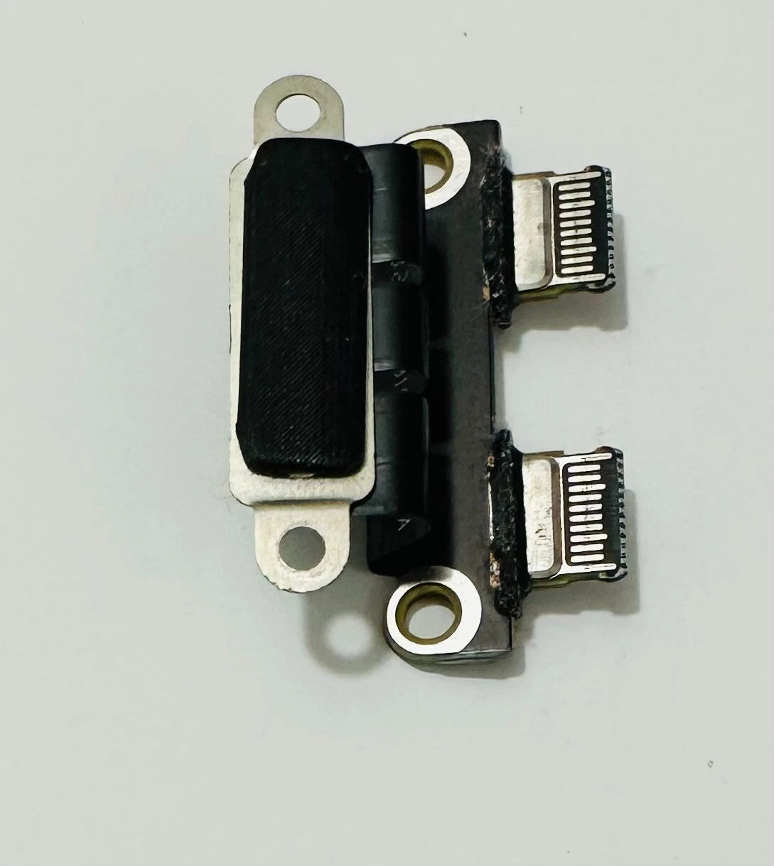 Apple MacBook Pro Touch Bar 2017 Right Side USB C Board/ Connector A016 00861-A(Used)