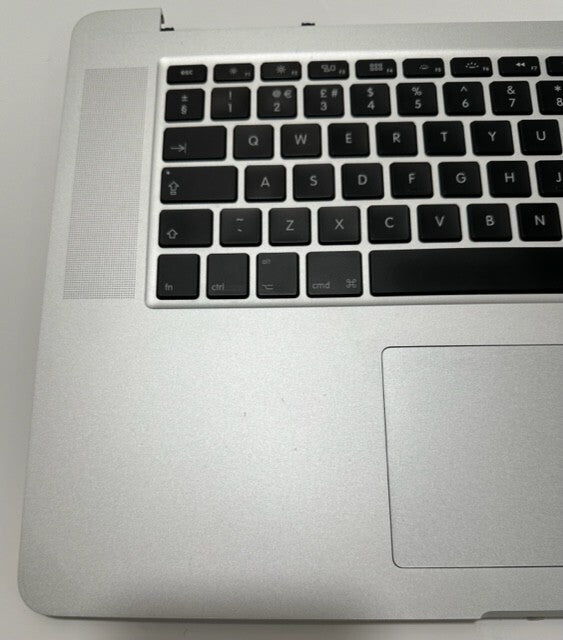 MacBook Pro A1398 Mid 2014 Palmrest/keyboard/trackpad/battery (C 483) UK LAYOUT