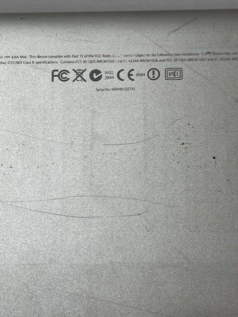Apple MacBook Pro 15" A1286 Mid 2009 Bottom Case