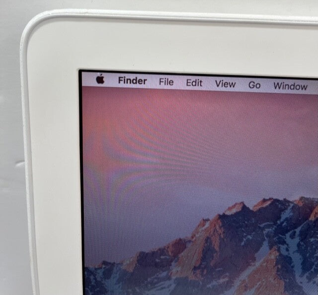 Apple MacBook A1342 13" Late 2009 LCD Screen Assembly
