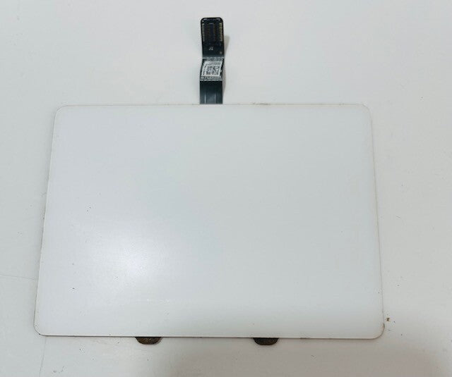 Apple MacBook A1342 13.3"  2010  Core 2 Duo TrackPad