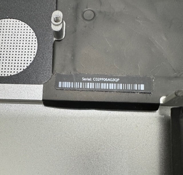 MacBook Pro A1398 Mid 2014 Palmrest/keyboard/trackpad/battery (C 483) UK LAYOUT