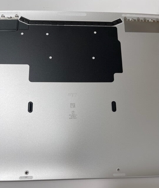 Apple MacBook Pro 13" A1708( 2016, 2017) Silver Bottom Case 613-03578-10