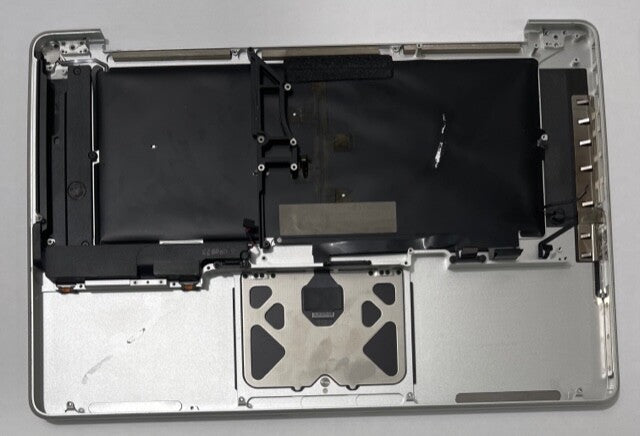 Apple MacBook Pro 15" A1286 Mid 2009 Palmrest, Keyboard, Speaker, TrackPad Case