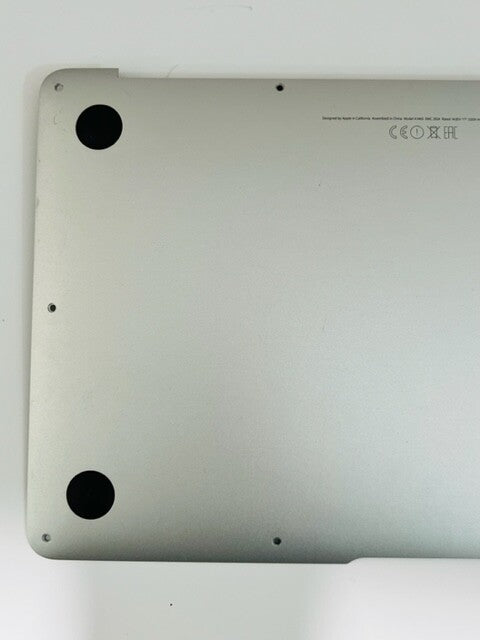 Genuine Macbook Pro 13in A1502 Lower Lid Bottom Case