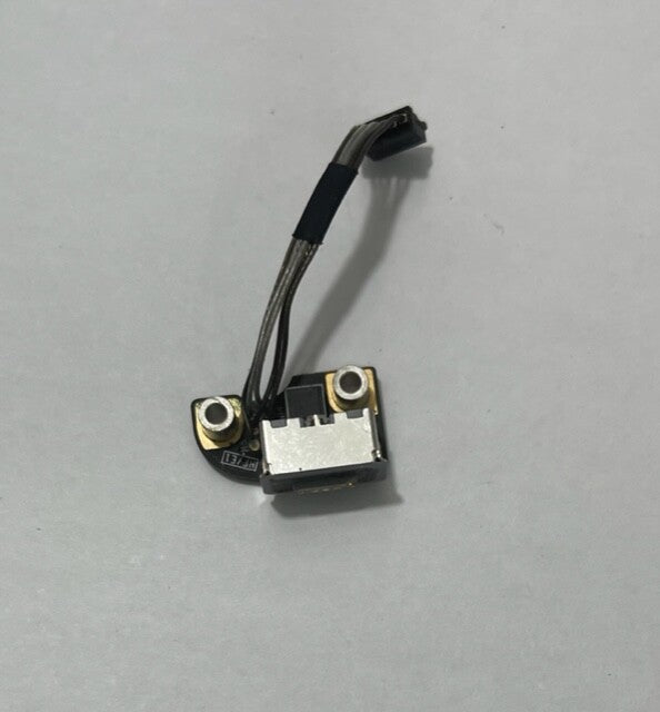 Apple MacBook Pro 15" A1286 Mid 2009 DC Power in Jack