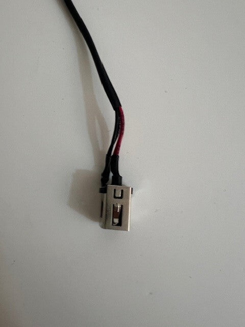 Genuine Toshiba Satellite L50-B-1QU DC Power in Jack