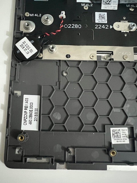 DELL Inspiron 13 7380 Palmrest keyboard Assembly With i7 Sticker