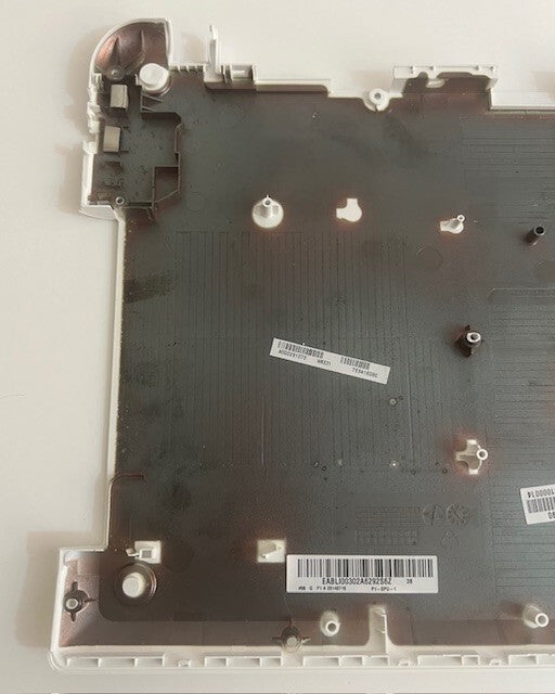 Genuine Toshiba Satellite L50-B-1QU Bottom Case White P/N A000291070
