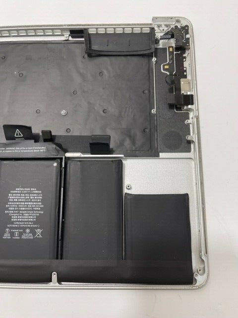 MacBook Pro A1398 15" Early 2013 Battery, Palmrest, keyboard, touchpad Assembly
