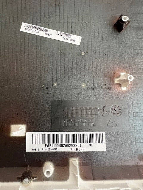 Genuine Toshiba Satellite L50-B-1QU Bottom Case White P/N A000291070