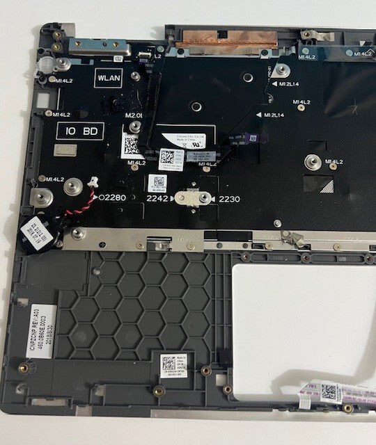DELL Inspiron 13 7380 Palmrest keyboard Assembly With i7 Sticker