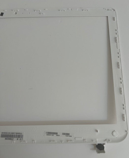 Genuine Toshiba Satellite L50-B-1QU Front  Bezel Trim White P/N A000291100